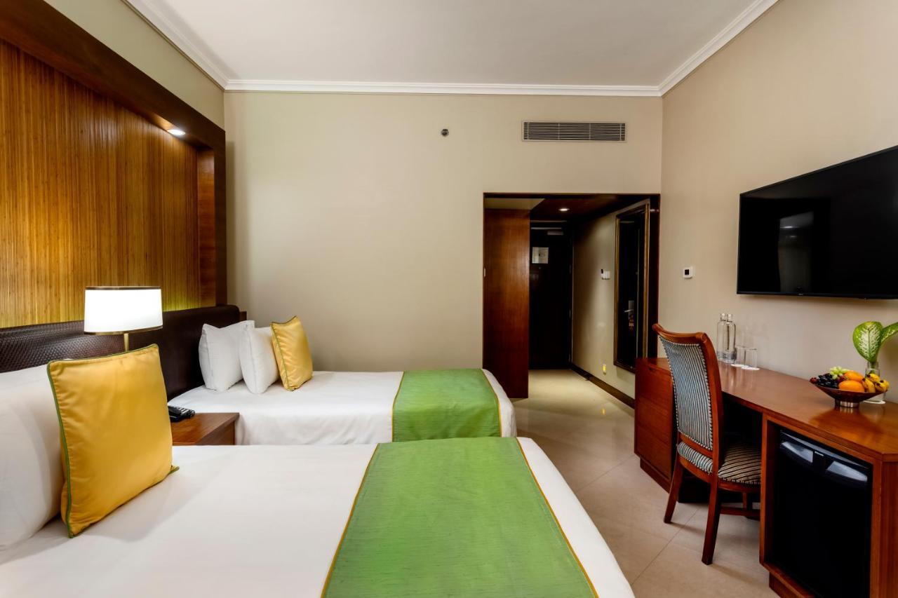 Caravela Beach Resort Варка Екстериор снимка A room at the hotel