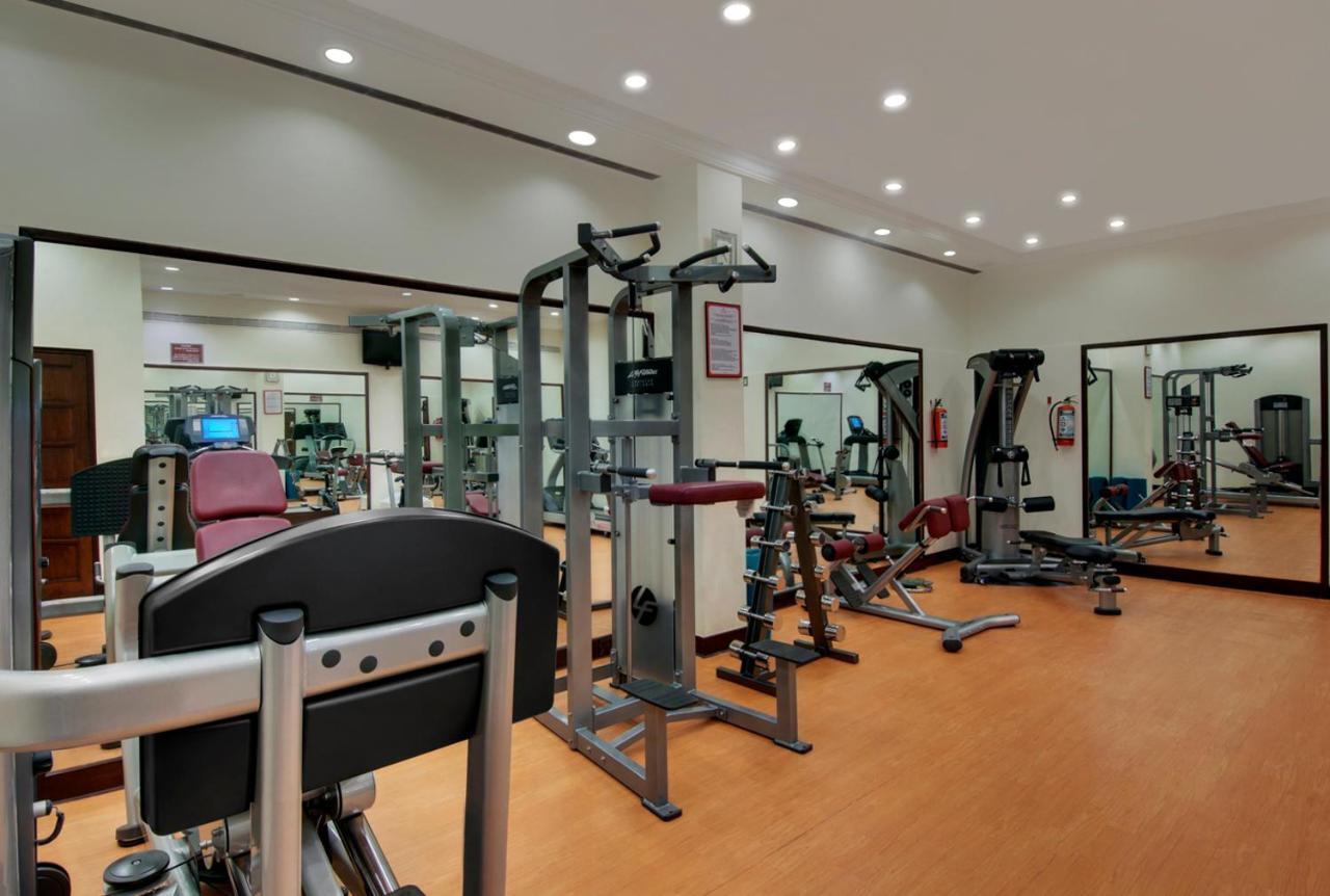 Caravela Beach Resort Варка Екстериор снимка The gym at the hotel