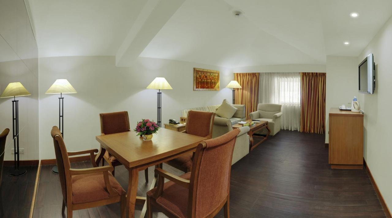 Caravela Beach Resort Варка Екстериор снимка Suite